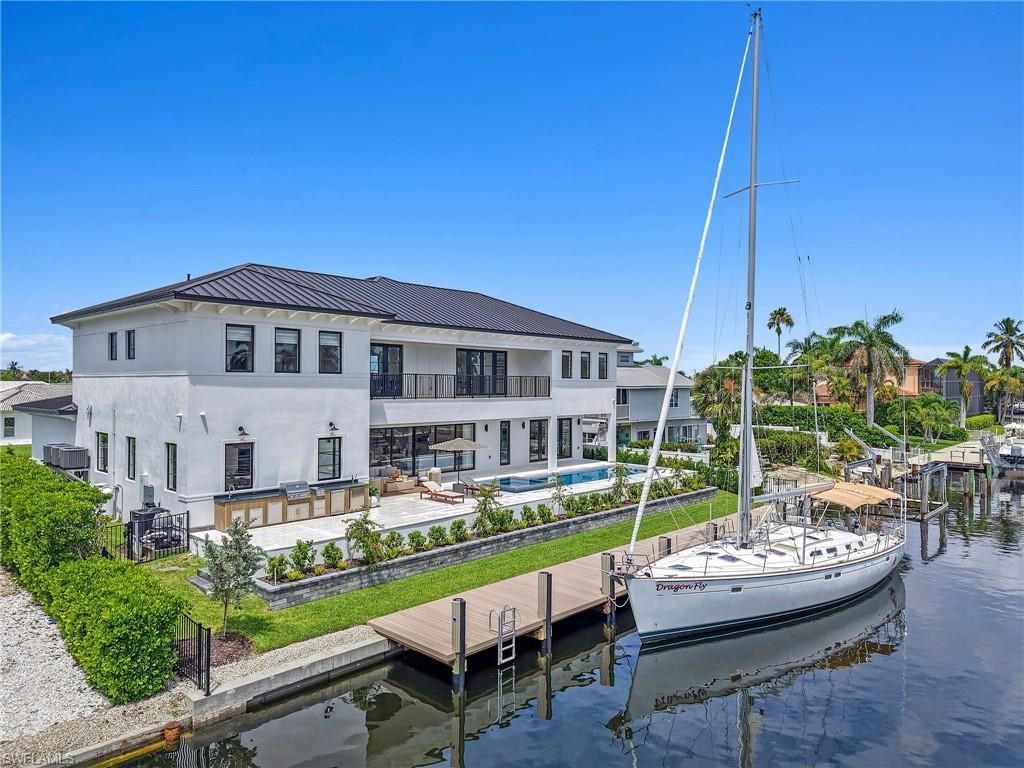 839 Chestnut Ct, Marco Island, FL 34145 Photo