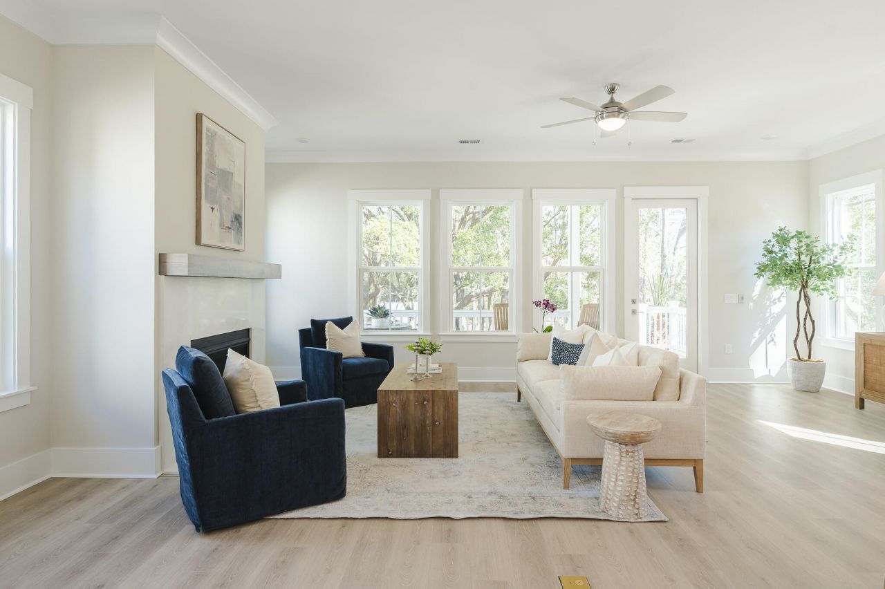 1370 Lucinda Street Photo 16