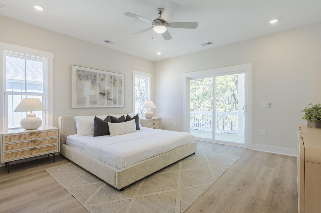 1370 Lucinda Street Photo 27