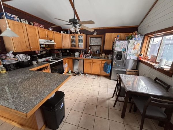 135 Loop Road N, Searsport, ME 04974