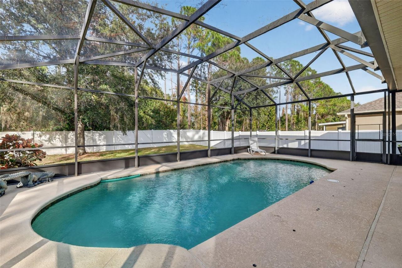 2598 Plumadore Drive, Grand Island, FL 32735 Photo