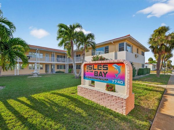 7740 BOCA CIEGA DRIVE, Unit 201, ST PETE BEACH, FL 33706