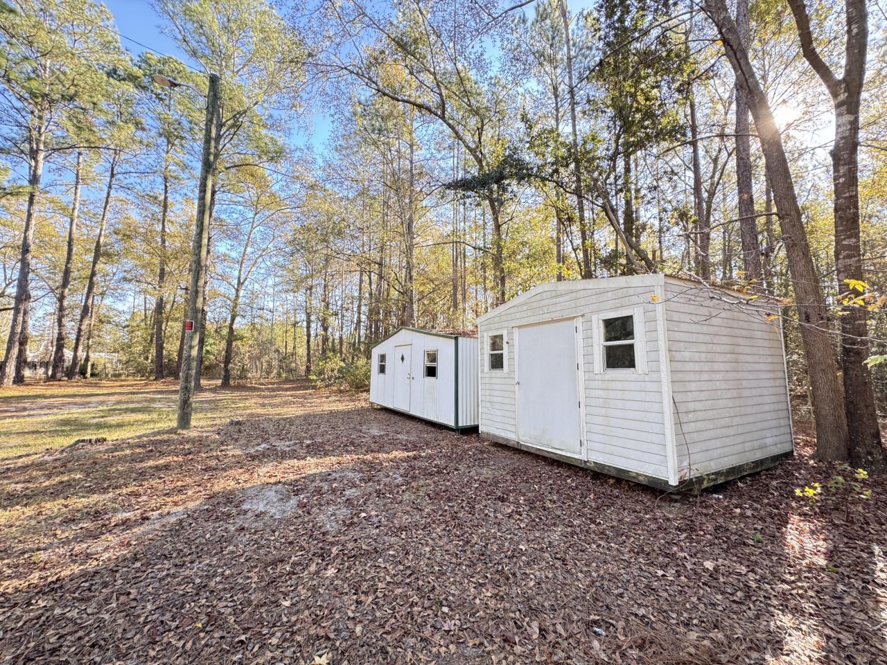 70 Chrissy Drive Photo 31