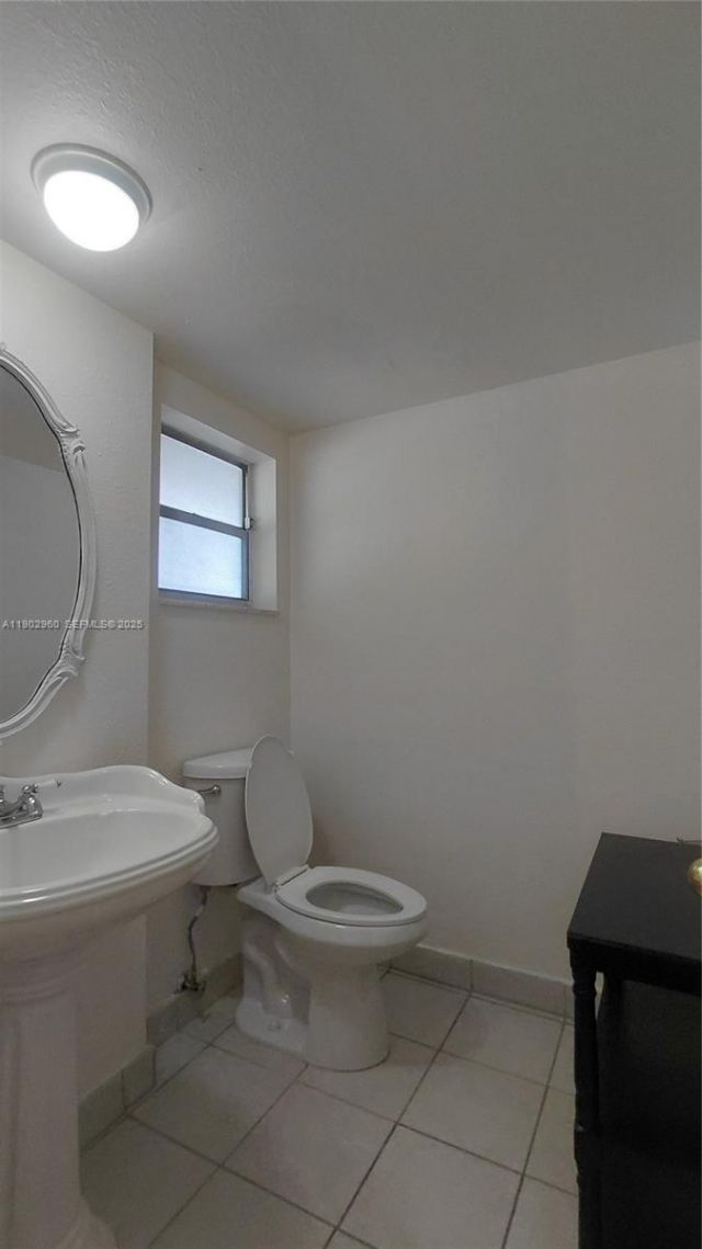 Please Call For Address, Unit 202, Davie, FL 33324 Photo