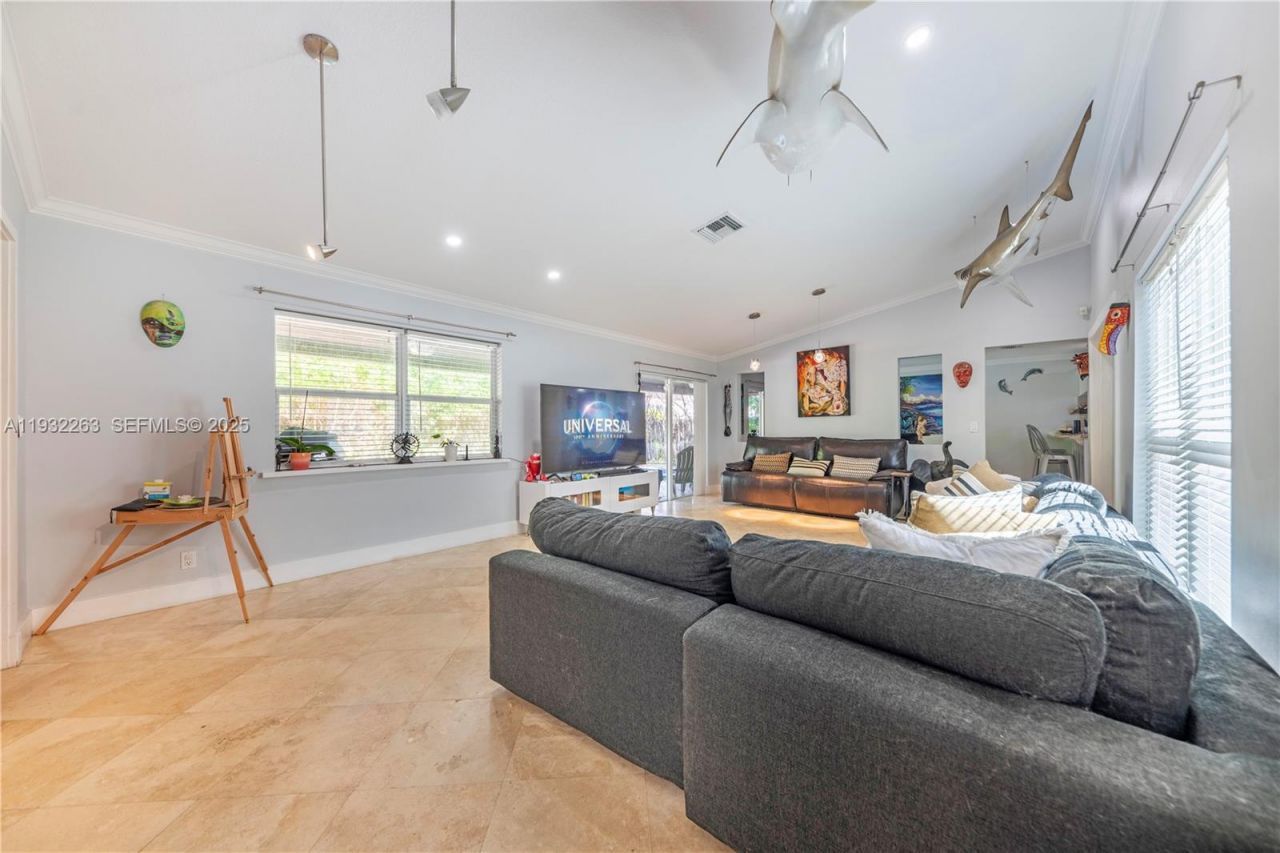 4093 NW 1st Pl, Deerfield Beach, FL 33442 Photo