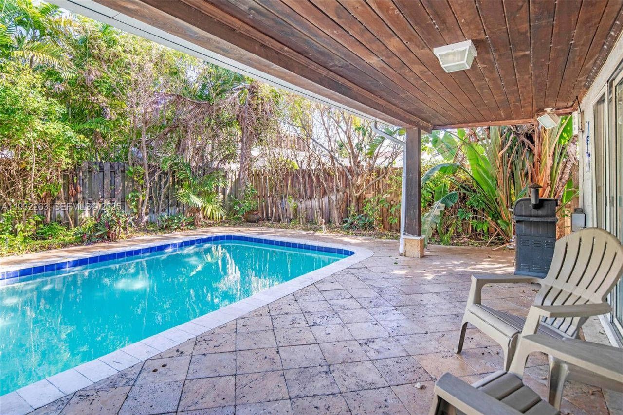 4093 NW 1st Pl, Deerfield Beach, FL 33442 Photo