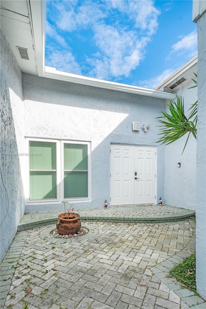 4093 NW 1st Pl, Deerfield Beach, FL 33442 Photo