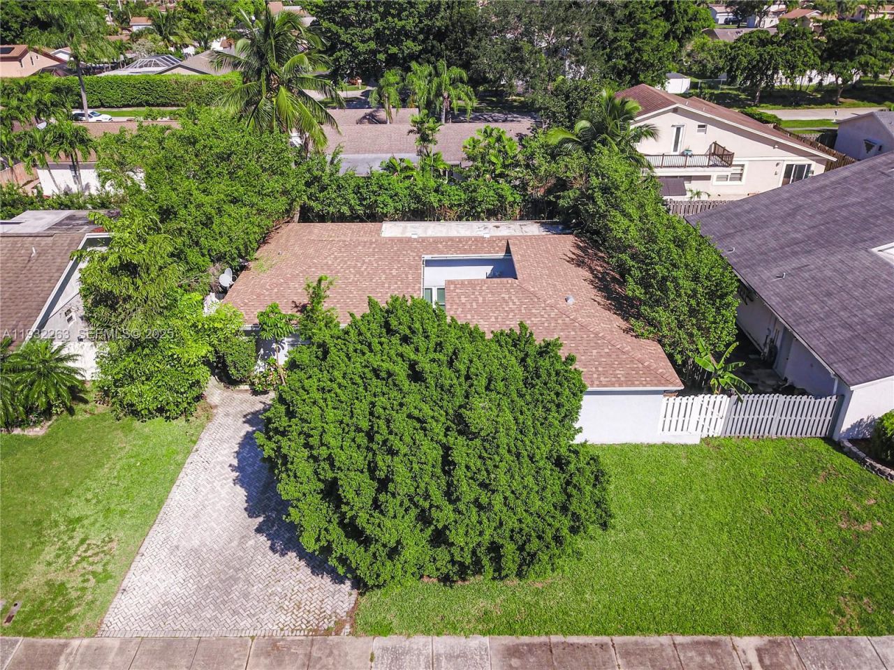 4093 NW 1st Pl, Deerfield Beach, FL 33442 Photo