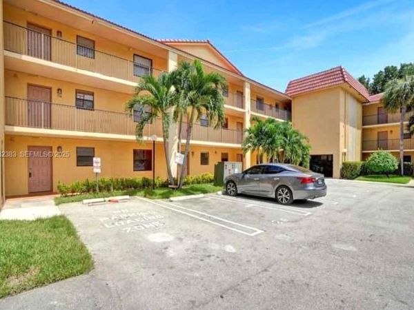 11453 NW 39th Ct , Unit 310-2, Coral Springs, FL 33065