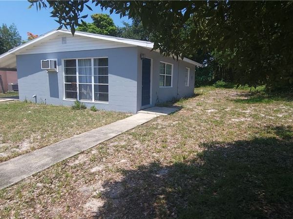 412 7th Road SW, Vero Beach, FL 32962