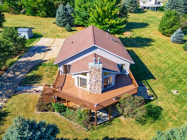 810 Southgate Drive, Davis, IL 61019