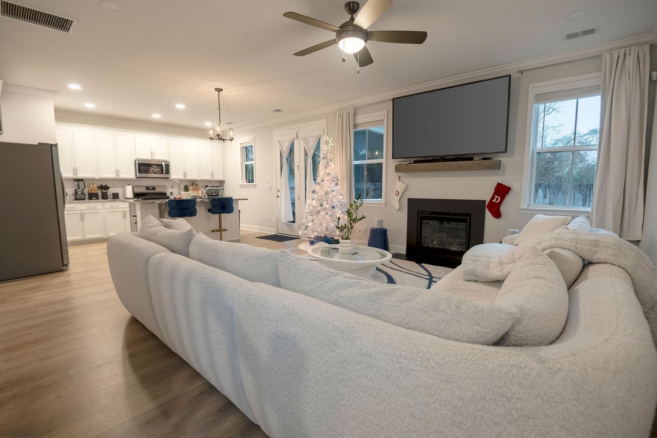 122 Abbey Terrace Road Photo 9