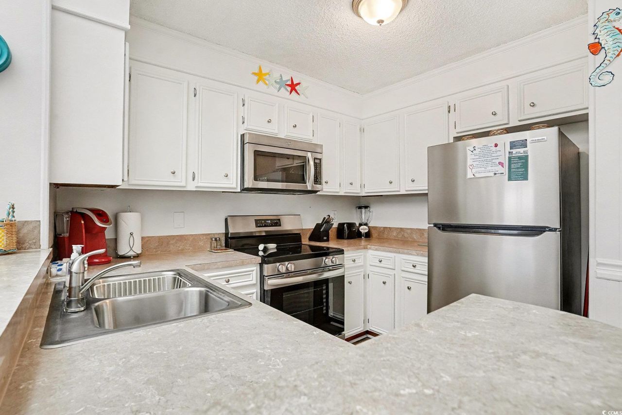 207 3rd Ave. N Photo 9