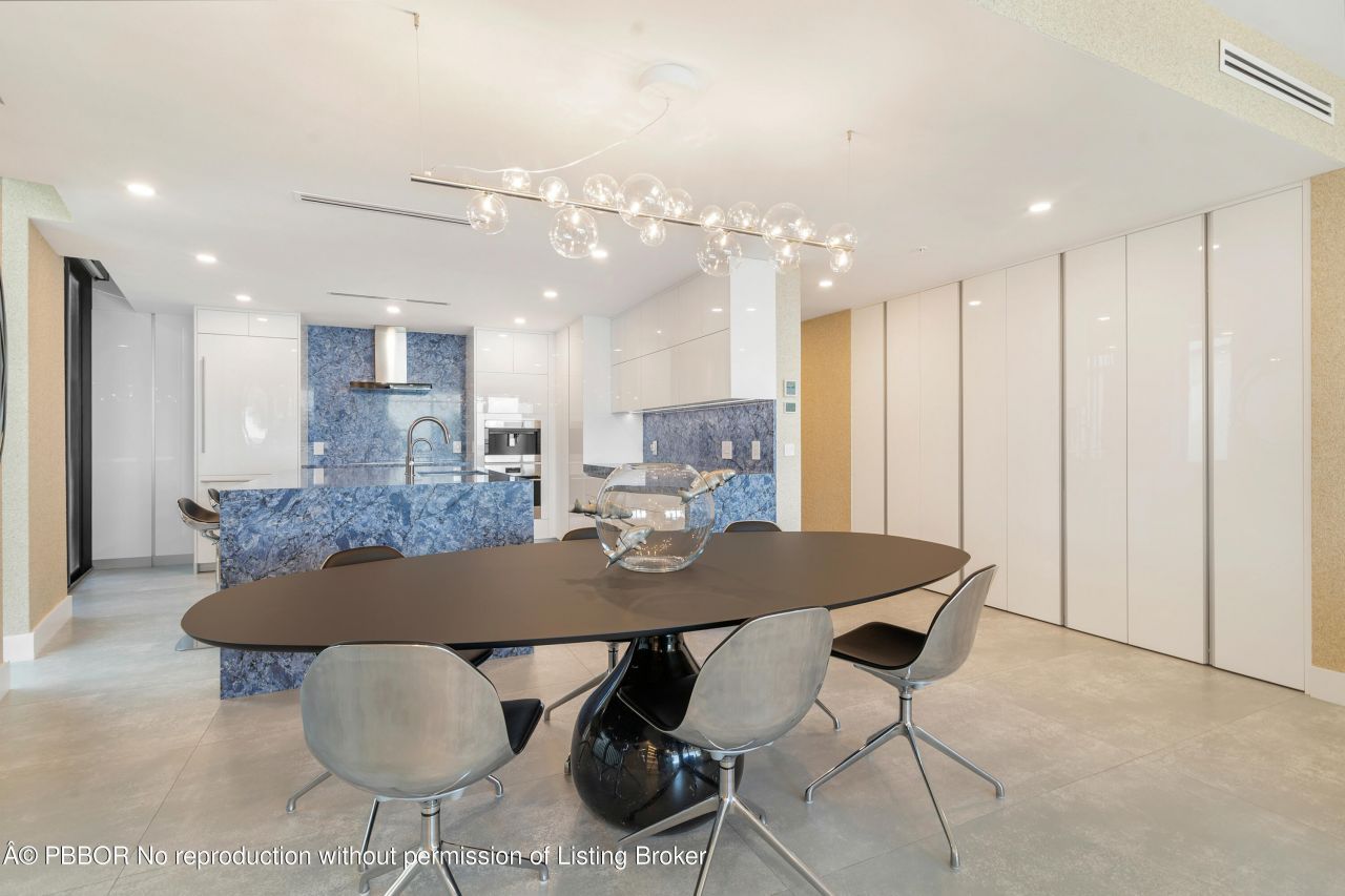 106 Inlet Way, Unit 202, Palm Beach Shores, FL 33404 Photo