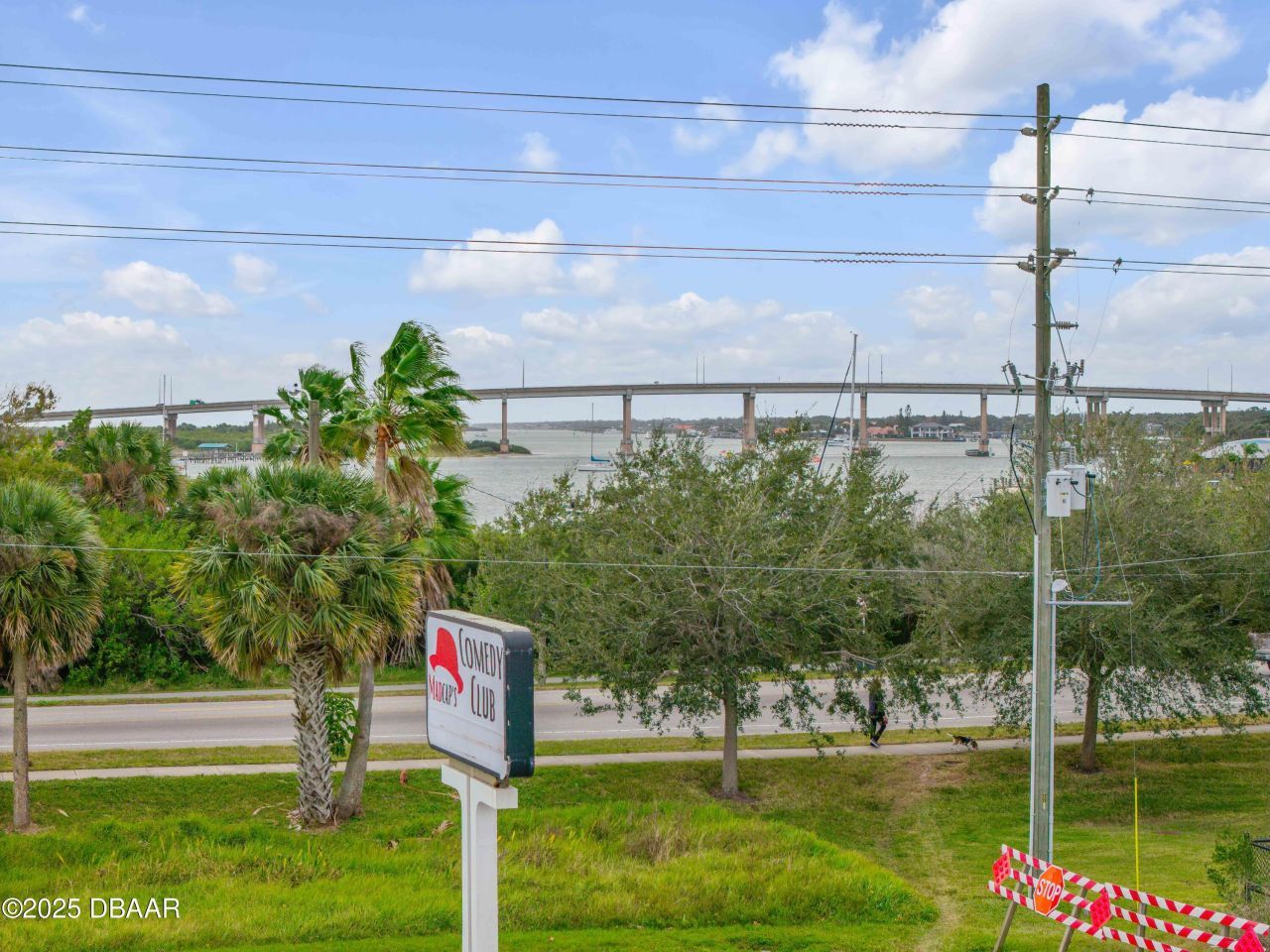 109 N Causeway, New Smyrna Beach, FL 32169 Photo