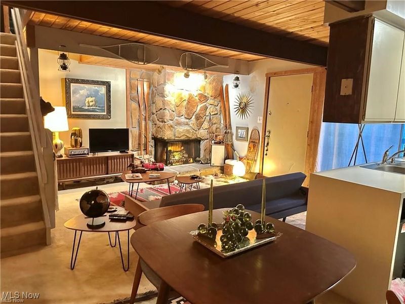 1722 Treetop Trail, Unit 11, Akron, OH 44313 Photo 6