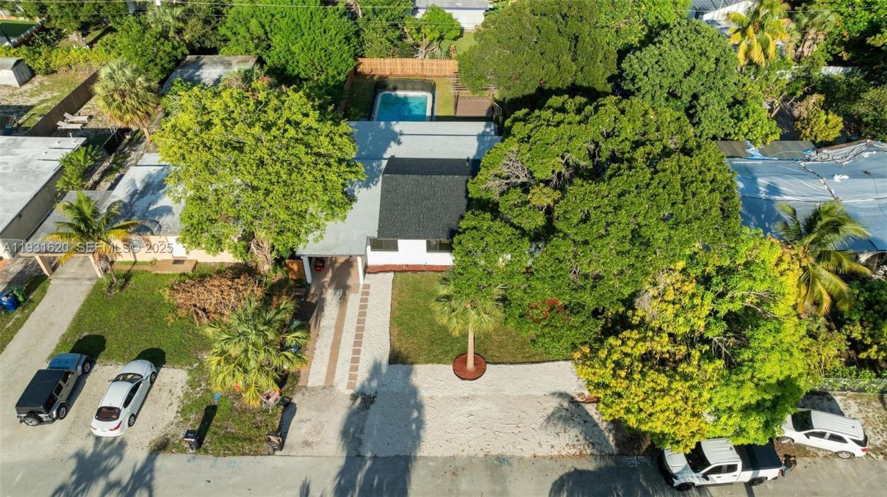 1516 SW 30th Terrace , Fort Lauderdale, FL 33312 Photo
