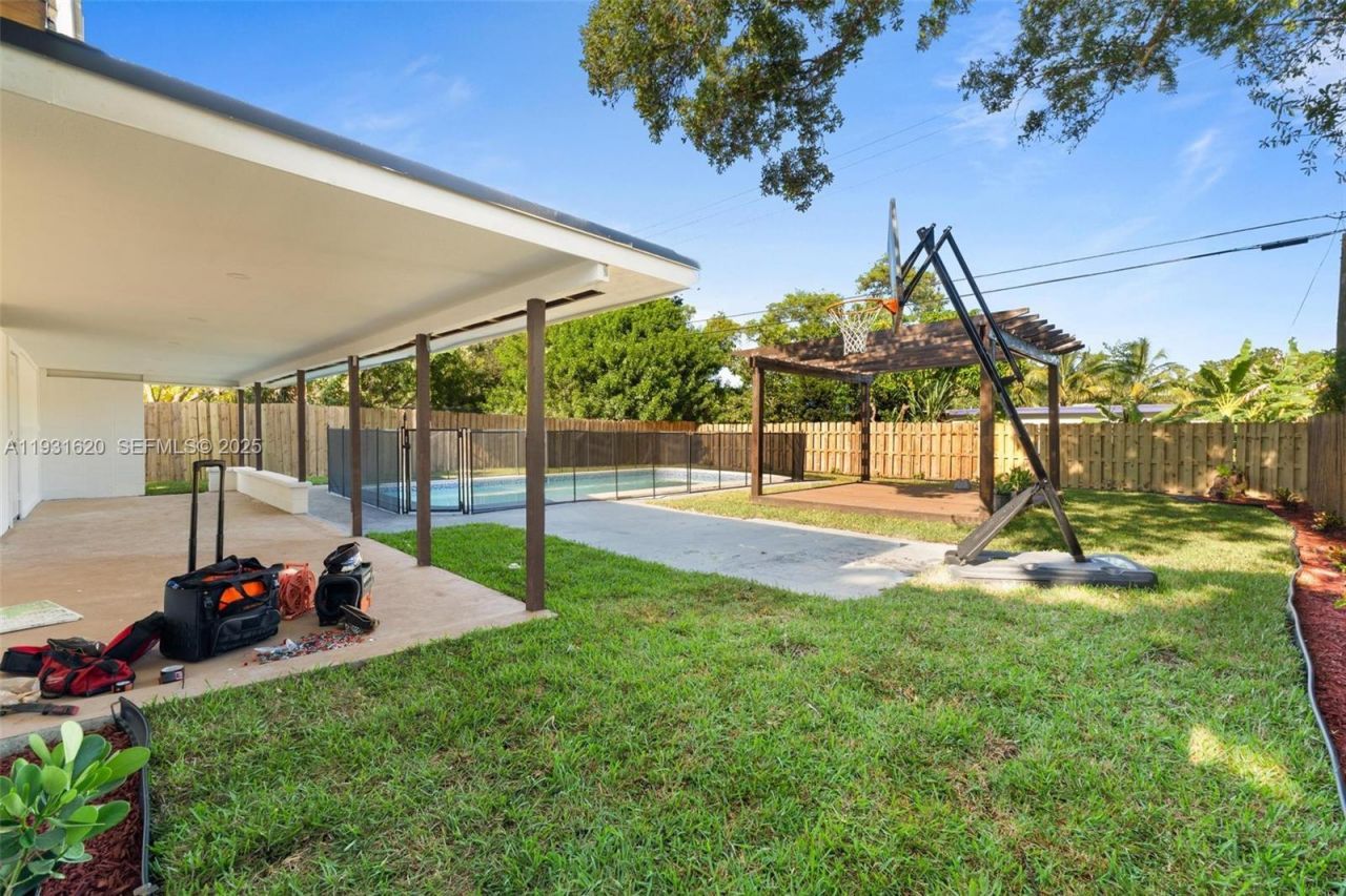 1516 SW 30th Terrace , Fort Lauderdale, FL 33312 Photo