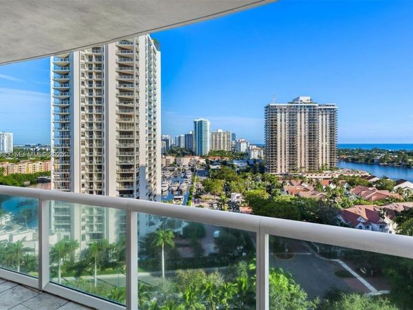 19400 Turnberry Way, Unit 1621, Aventura, FL 33180