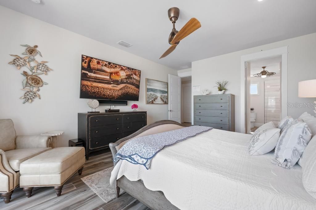 915 N Shore Drive, Anna Maria, FL 34216 Photo