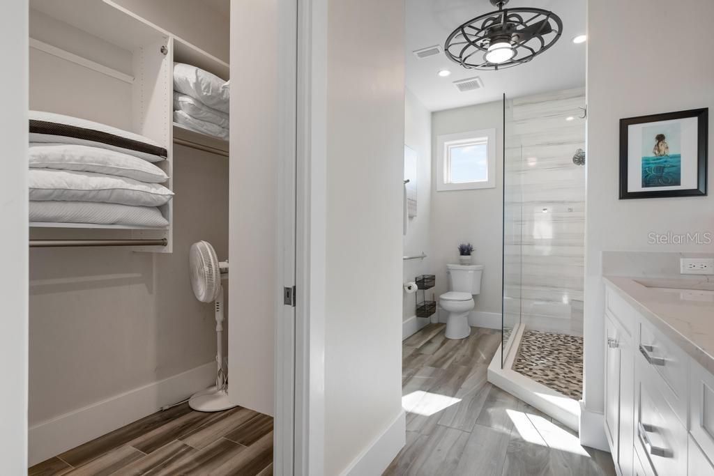 915 N Shore Drive, Anna Maria, FL 34216 Photo