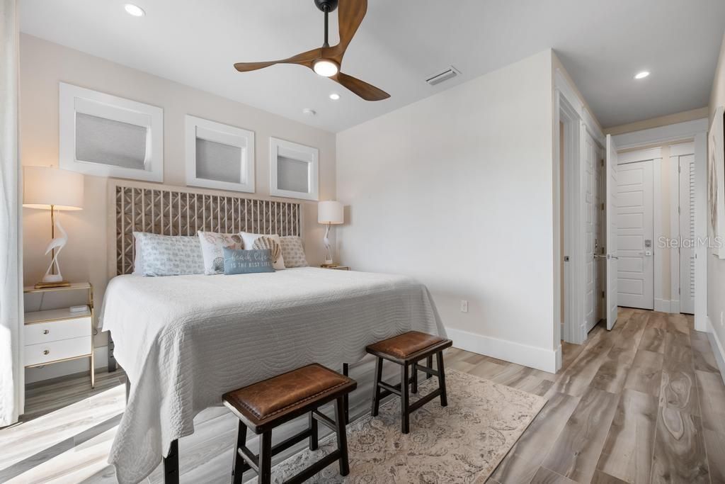 915 N Shore Drive, Anna Maria, FL 34216 Photo