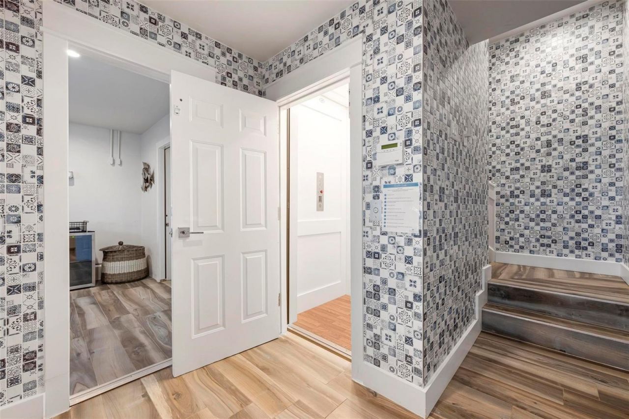 915 N Shore Drive, Anna Maria, FL 34216 Photo