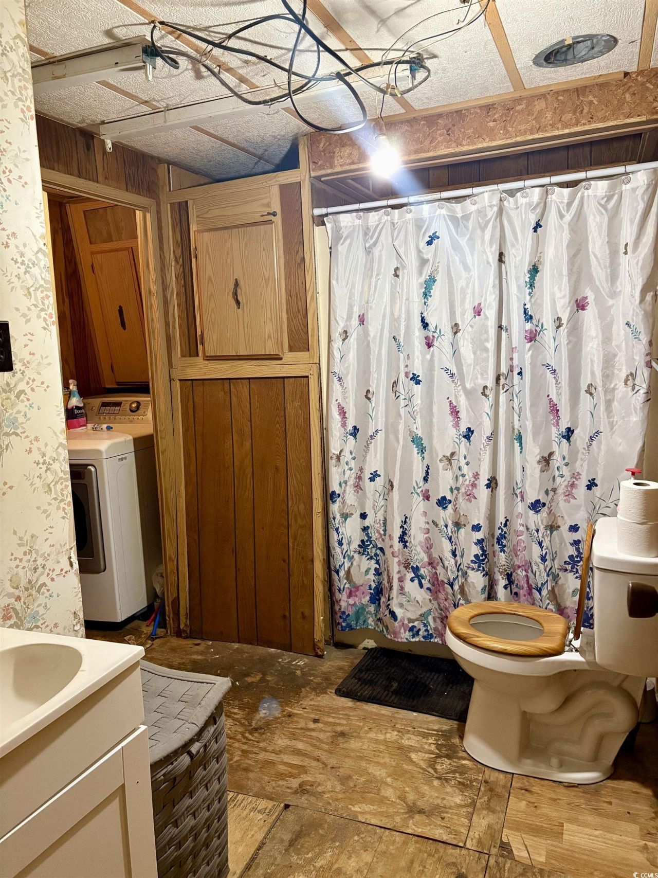 951 Saint John Rd. Photo 12