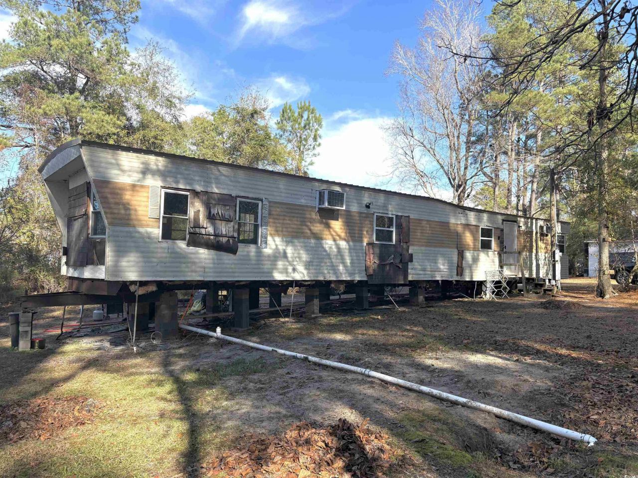 951 Saint John Rd. Photo 16