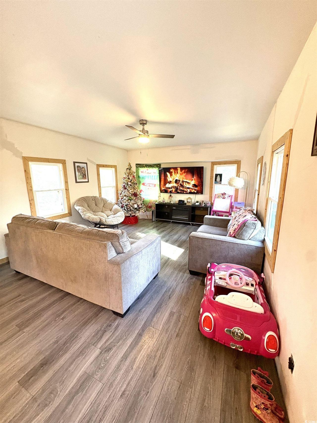 951 Saint John Rd. Photo 5