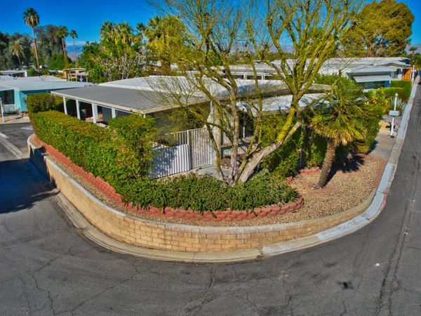 132 Calle Arriba, Palm Springs, CA 92264