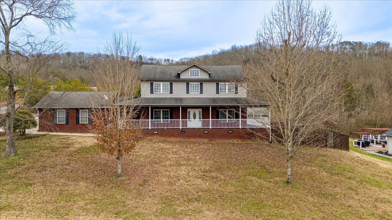 240 W Park Circle Decatur, TN 37322