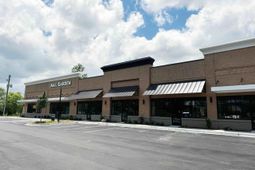 143 Berkeley Circle photo 4