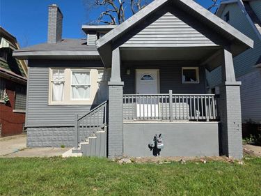 2530 Fullerton Street, Detroit, MI 48238