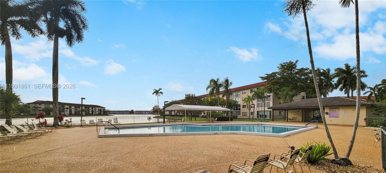 1300 SW 130th Ave, Unit 201F, Pembroke Pines, FL 33027 Photo