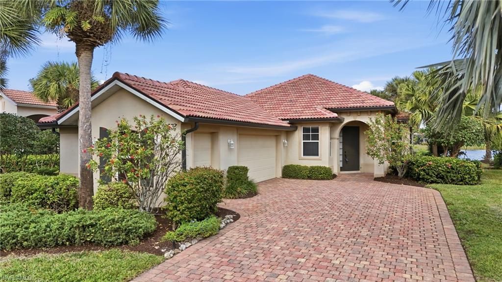 10537 Bella Vista Dr, Fort Myers, FL 33913 Photo