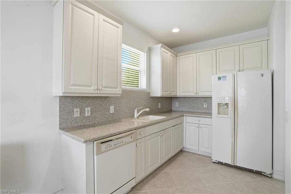 10537 Bella Vista Dr, Fort Myers, FL 33913 Photo