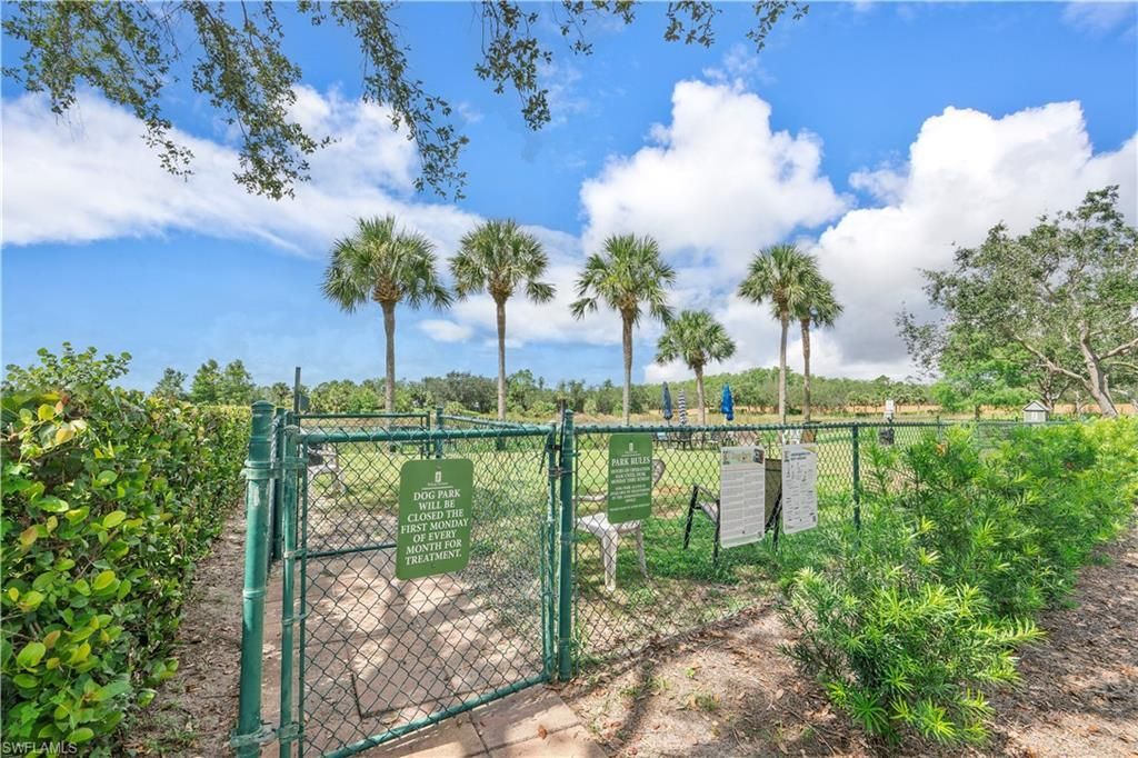 10537 Bella Vista Dr, Fort Myers, FL 33913 Photo