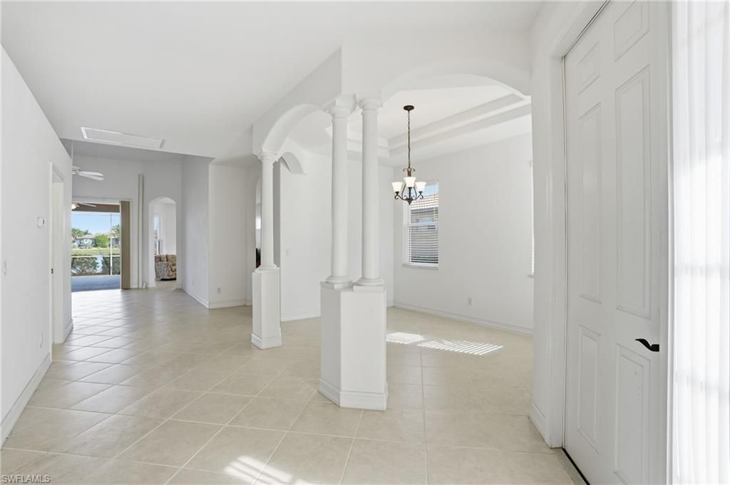 10537 Bella Vista Dr, Fort Myers, FL 33913 Photo