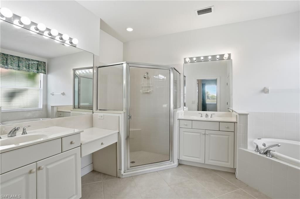 10537 Bella Vista Dr, Fort Myers, FL 33913 Photo