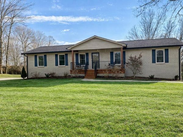 1868 Herbert Garrett Rd, Cookeville, TN 38506