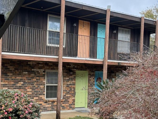 1550 E Second Street, Pass Christian, MS 39571