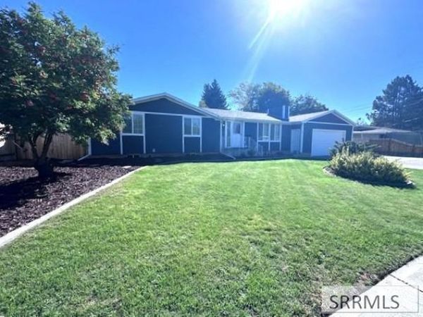 1875 McKinzie Avenue, IDAHO FALLS, ID 83404