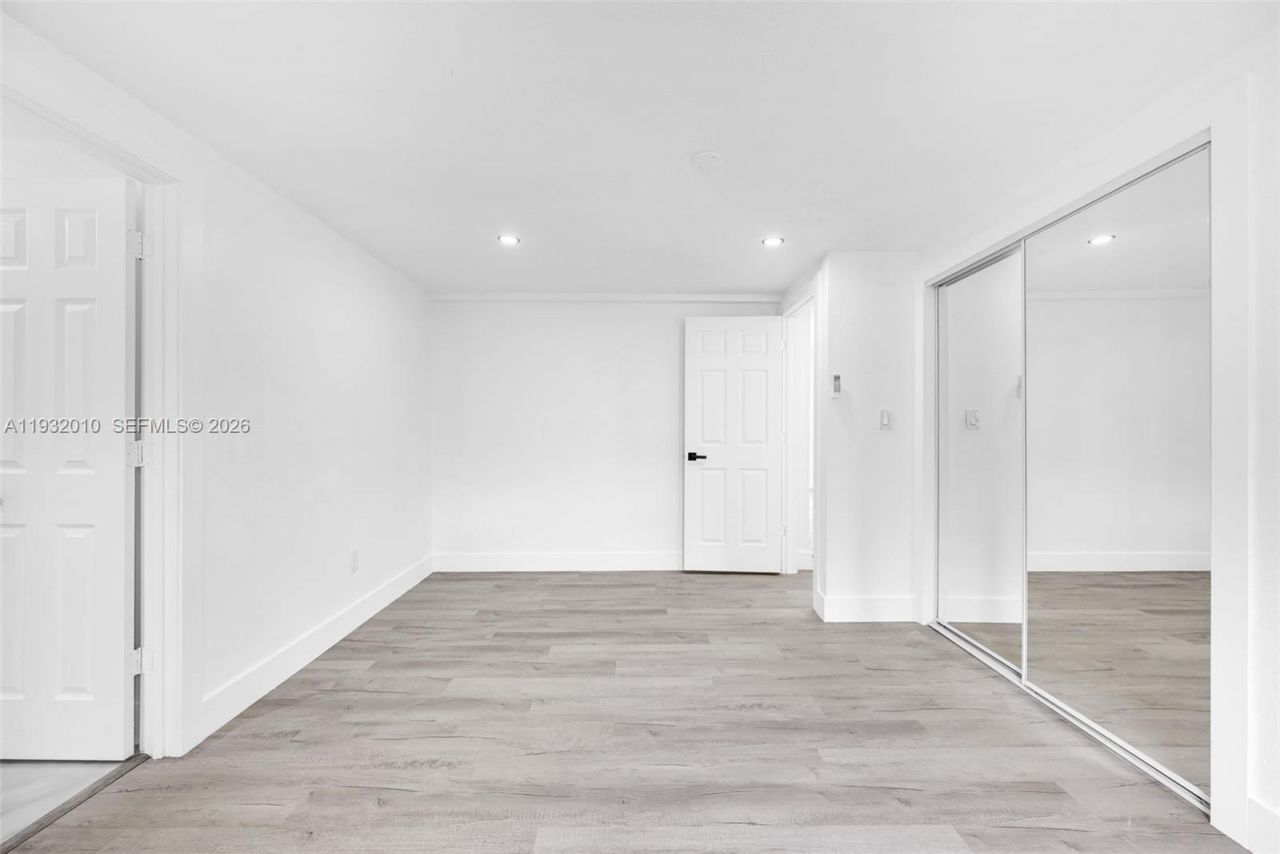 12621 NW 22nd Ct, Miami, FL 33167 Photo