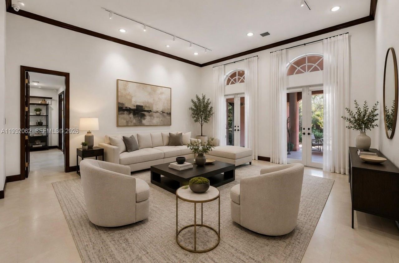 11825 S Mitchell Manor Cir, Pinecrest, FL 33156 Photo