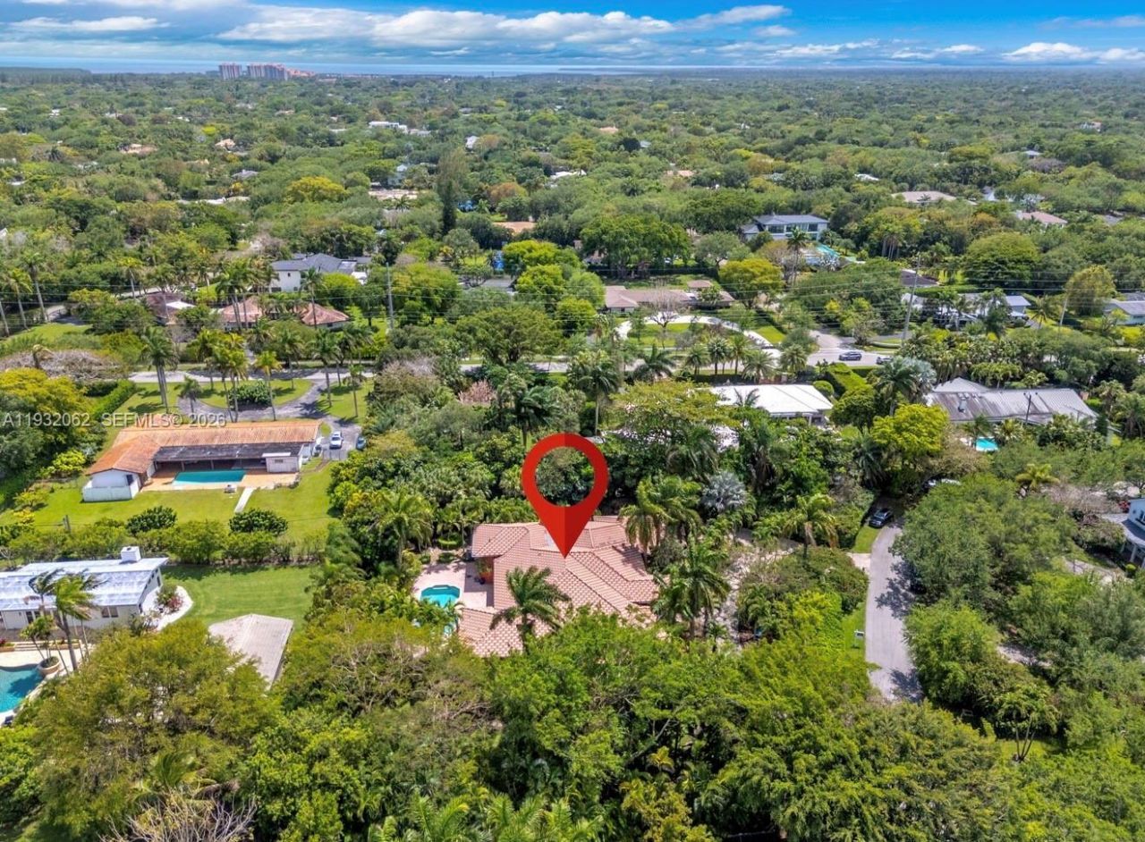 11825 S Mitchell Manor Cir, Pinecrest, FL 33156 Photo