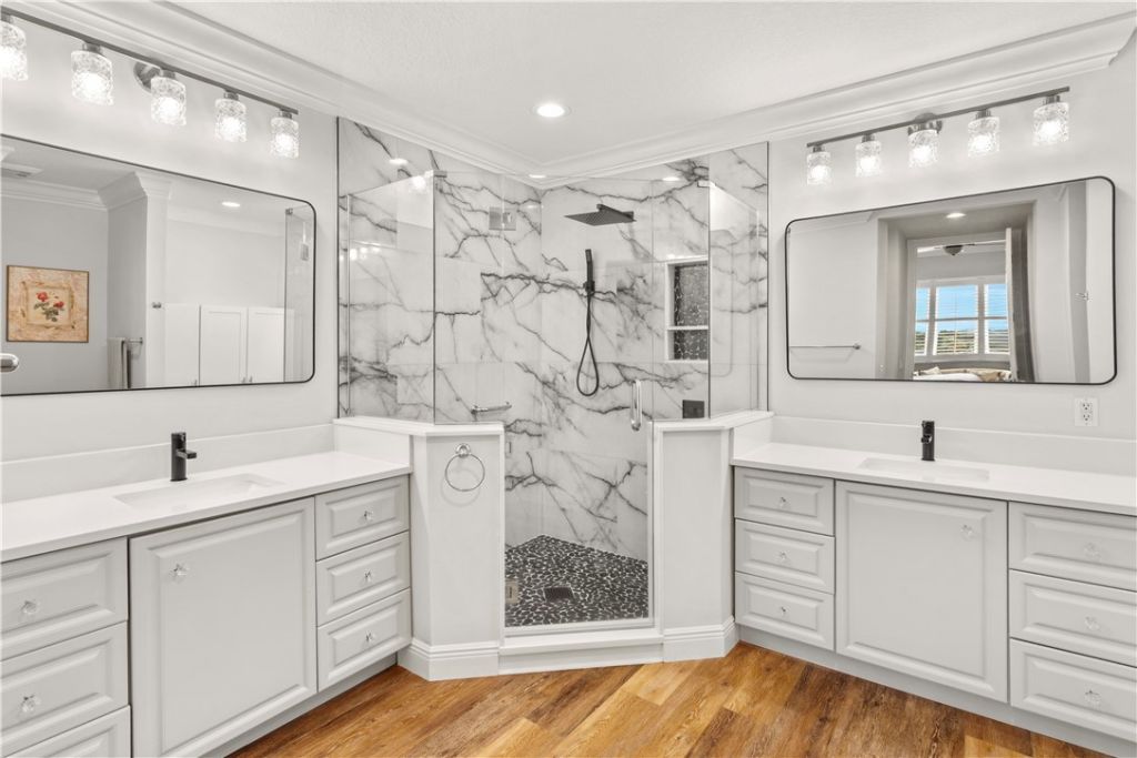 33 Harbour Isle Drive W, Unit 306, Fort Pierce, FL 34949 Photo