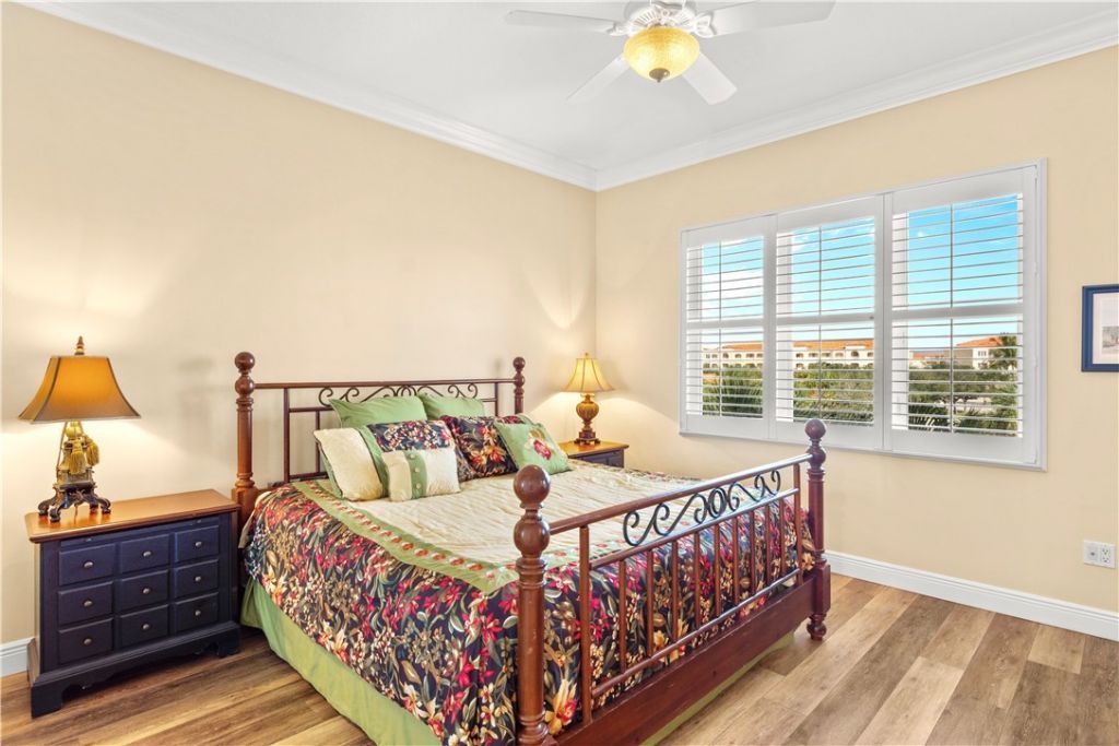 33 Harbour Isle Drive W, Unit 306, Fort Pierce, FL 34949 Photo