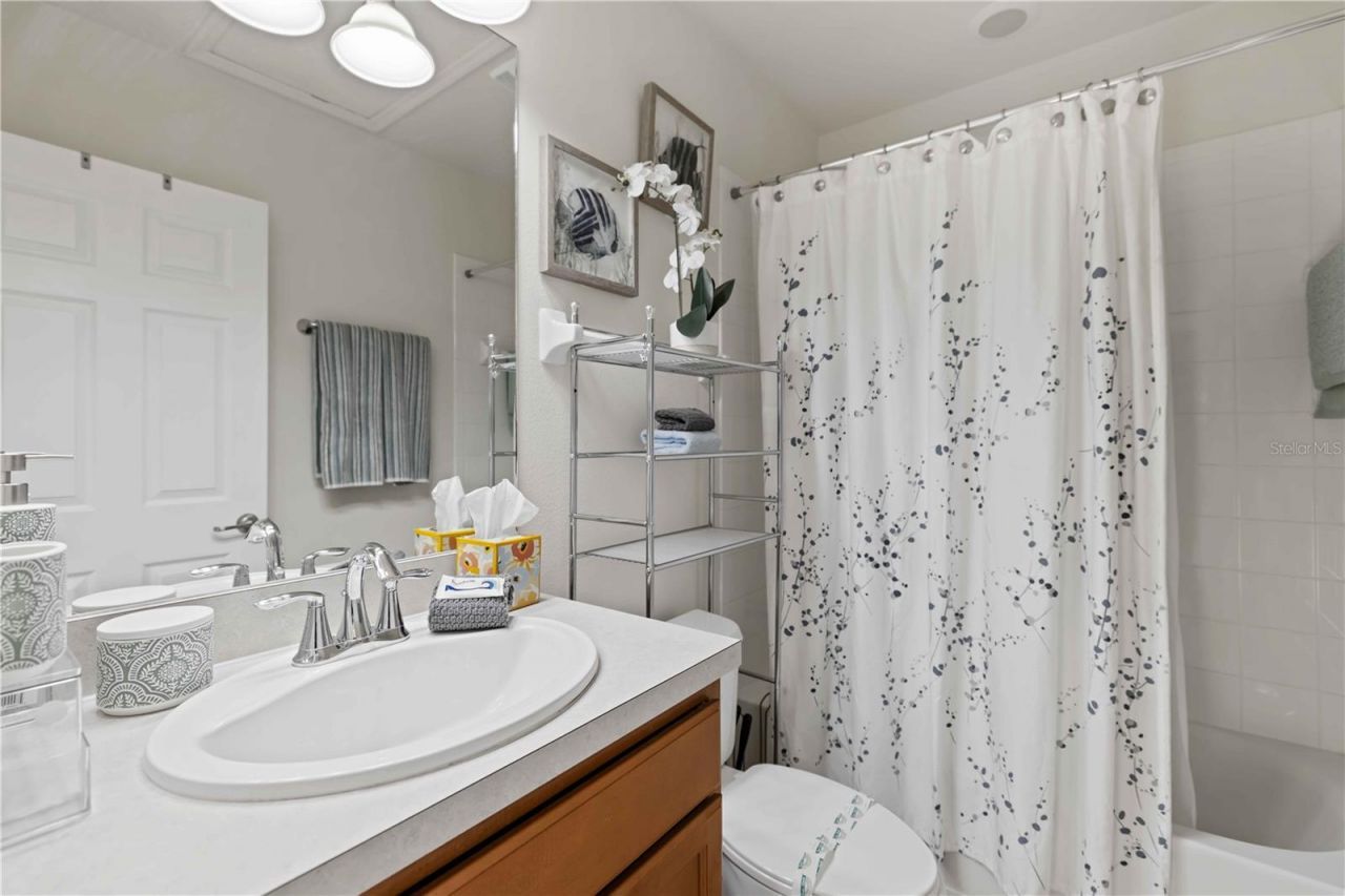 3707 45th Terrace W, Unit 101, Bradenton, FL 34210 Photo