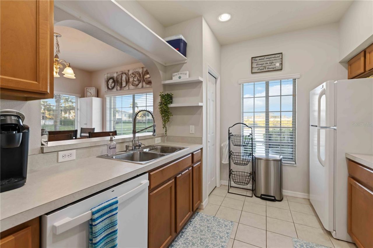 3707 45th Terrace W, Unit 101, Bradenton, FL 34210 Photo